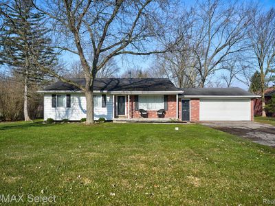 7028 Riegler St, Grand Blanc, MI, 48439