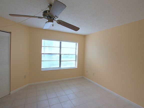 5th image of 3736 Southpointe Dr