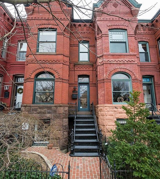 Exterior (Front)