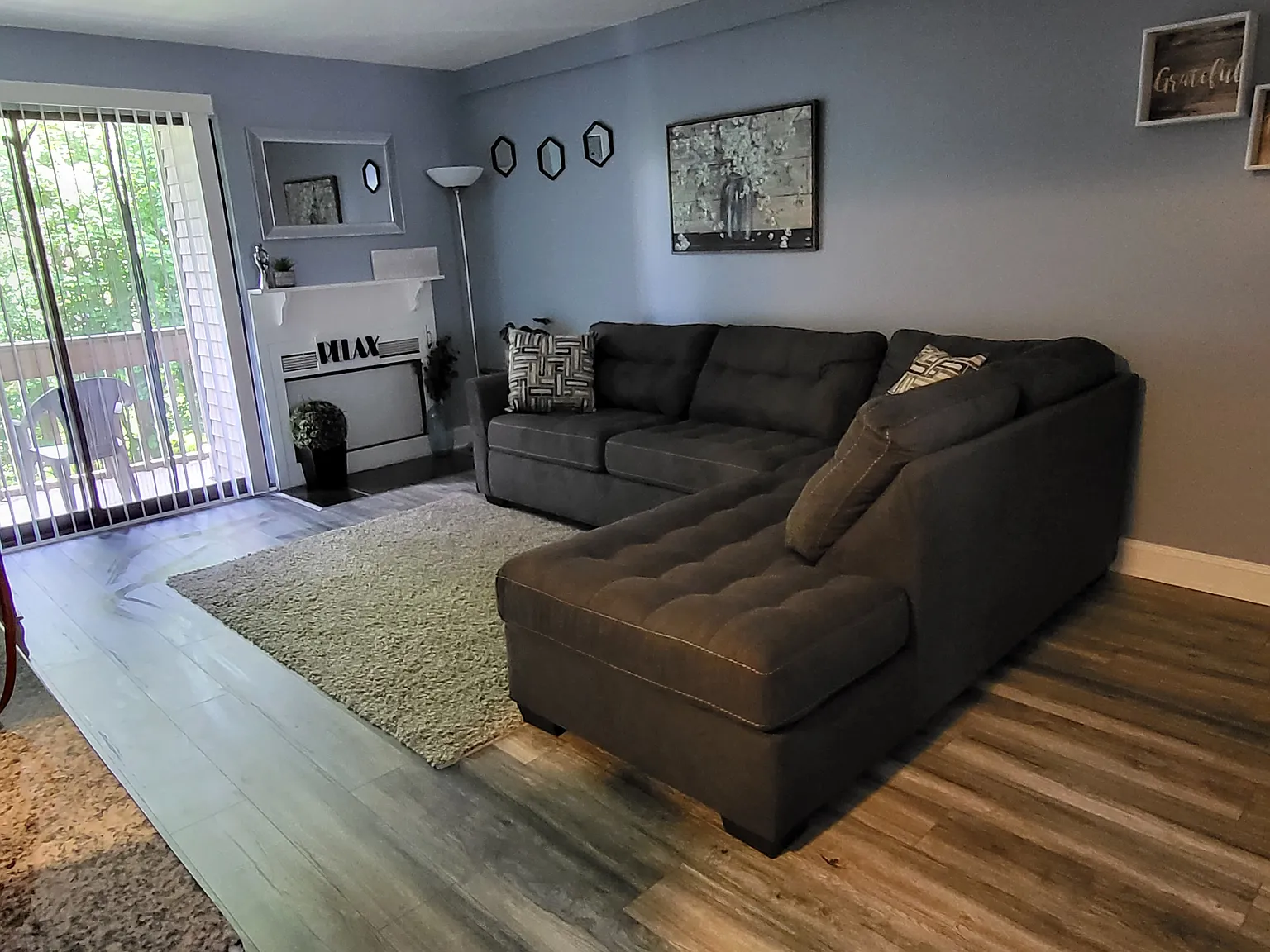 2 bed, 848 sqft, $1,500 — Photo 1