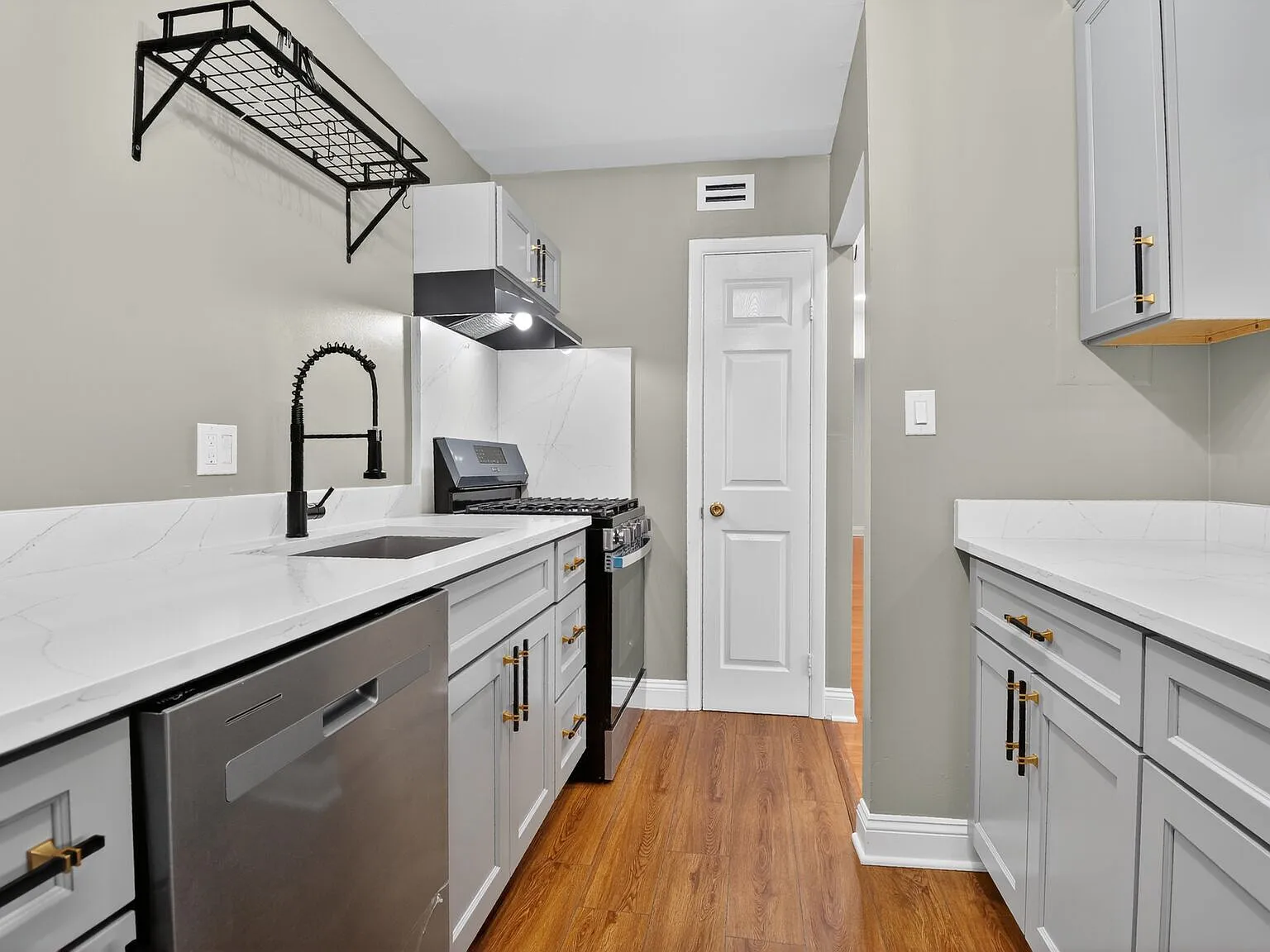 12301 Braxfield Ct — Photo 3