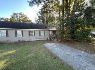 250 Buckskin Cir #B, Midway, FL 32343