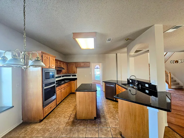 214 Glen Ridge Dr — Photo 4
