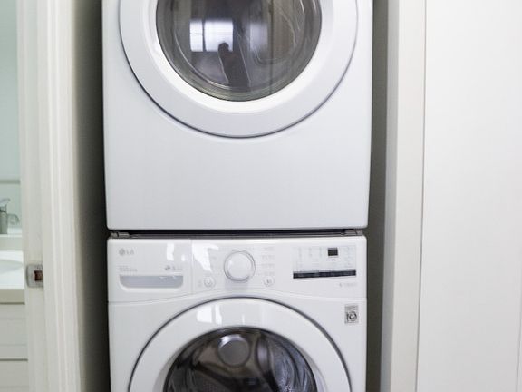 5th image of 2920 Ala Ilima St APT 1606