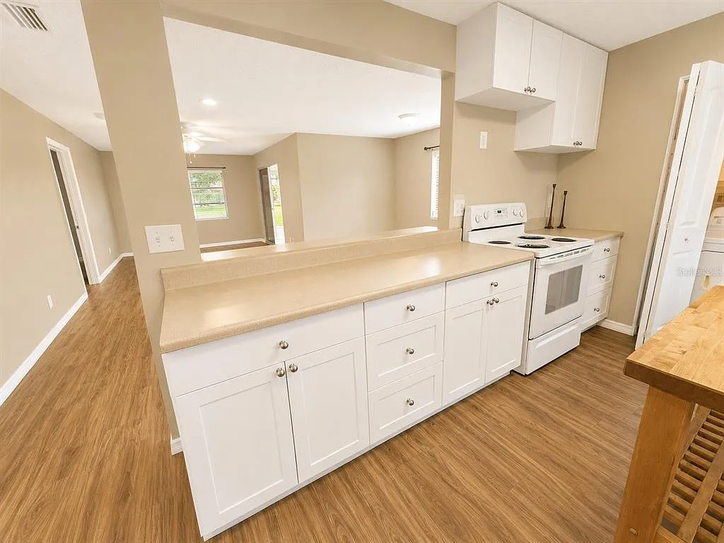2 bed, 2.0 bath, 1178 sqft, $1,700 — Photo 3