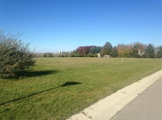 616 6th St, West Concord, MN 55985