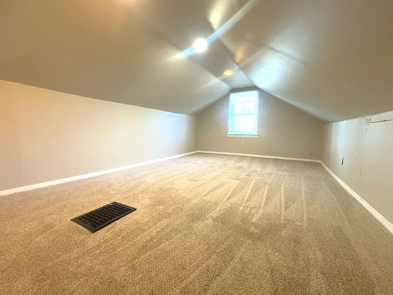 6837 Bradley Ave — Photo 13
