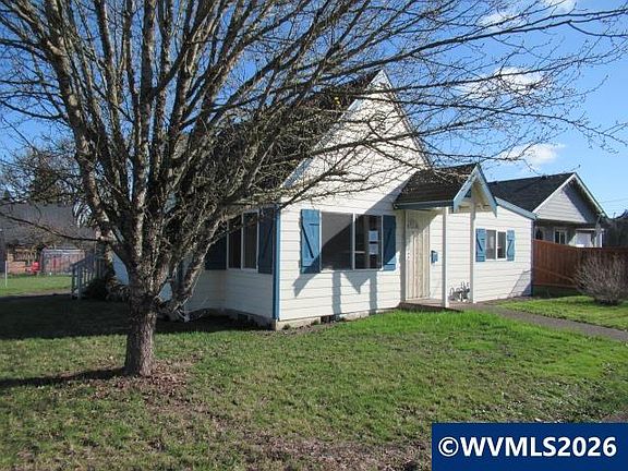 2nd image of 1308 SW 8th St