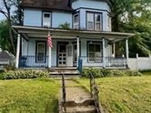 346 Crossman St, Jamestown, NY 14701