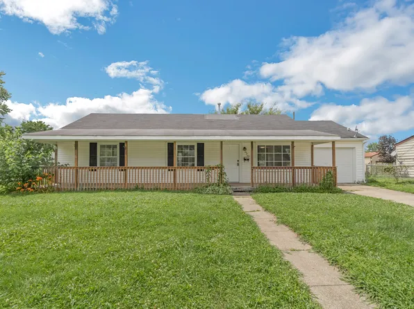 609 Willow Dr, Shelbyville, IN 46176