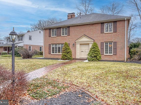 3rd image of 508 Whitby Dr