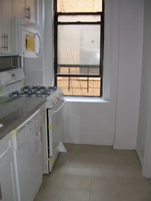 Rented by City Connections Realty | media 16