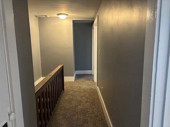 4th image of 201 N Bentley Ave