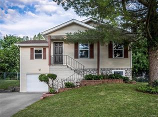 336 Orchard Ct, Troy, IL 62294