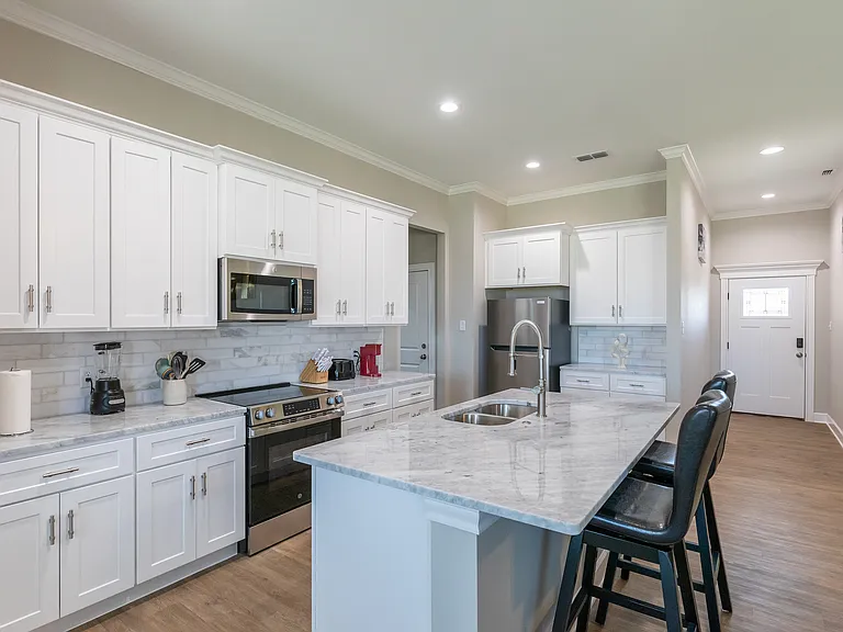 7645 Wildflower Way — Photo 9