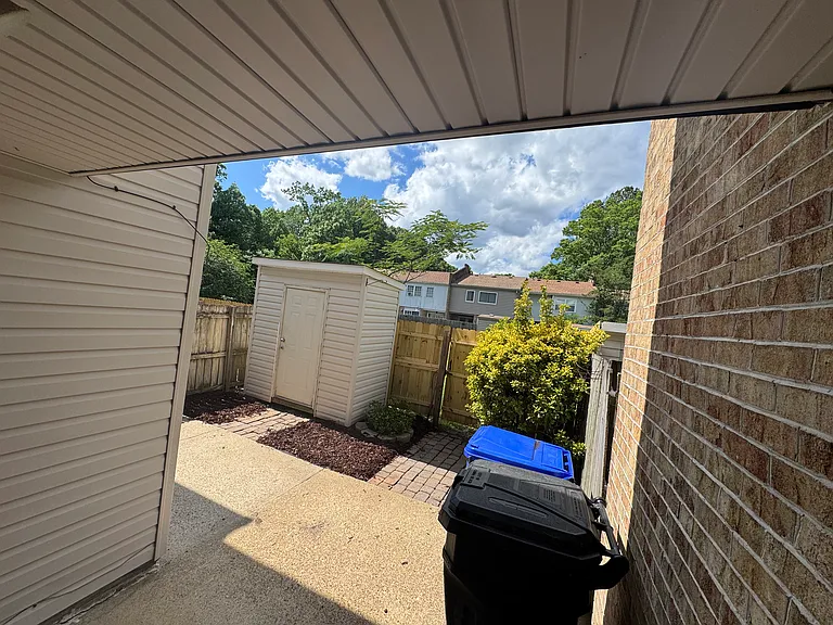 6402 Dillard Pl — Photo 11