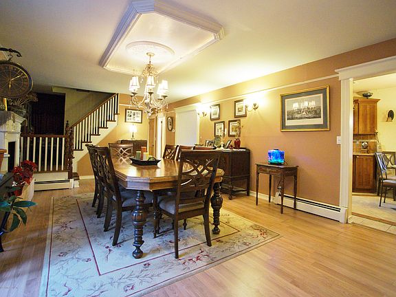 2nd image of 135 Cannon Ave