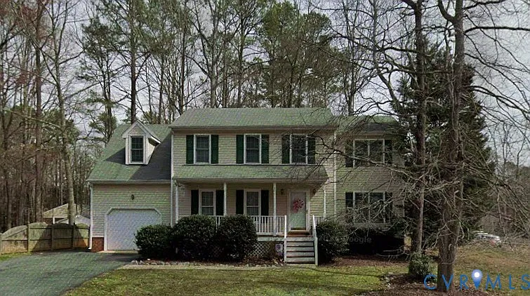 1219 Amber Forest Dr