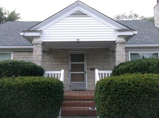 208 S Seminary St, Bloomfield, IN 47424