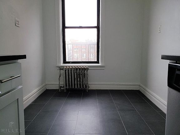 2nd image of 4535 44th St APT 3A
