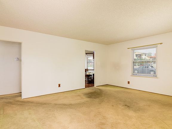 5th image of 4028 Kendall St