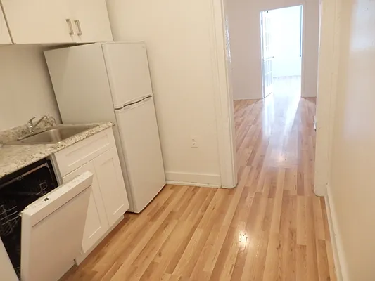 Rented by John O'Kelly Real Estate | media 21