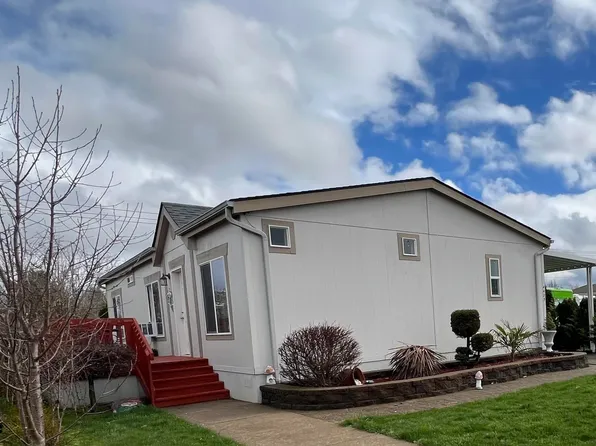 4423 Bren Loop NE #39, Salem, OR 97305