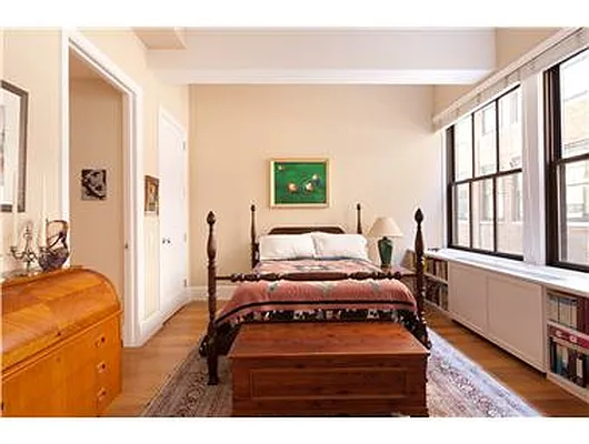 Sold by Douglas Elliman | media 22