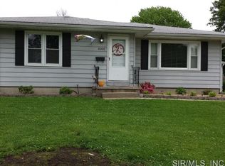 3202 Henrietta Ave, Alton, IL 62002