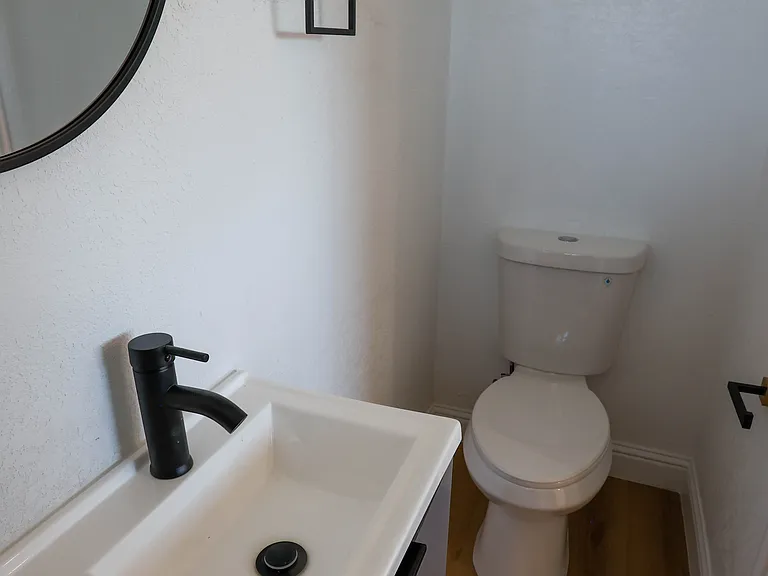 3330 Claudia Dr — Photo 25