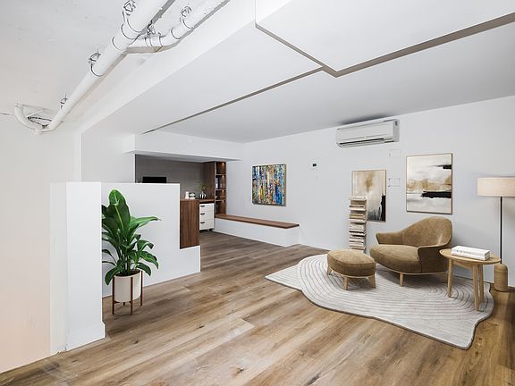 5th image of 619 Throop Ave #1B