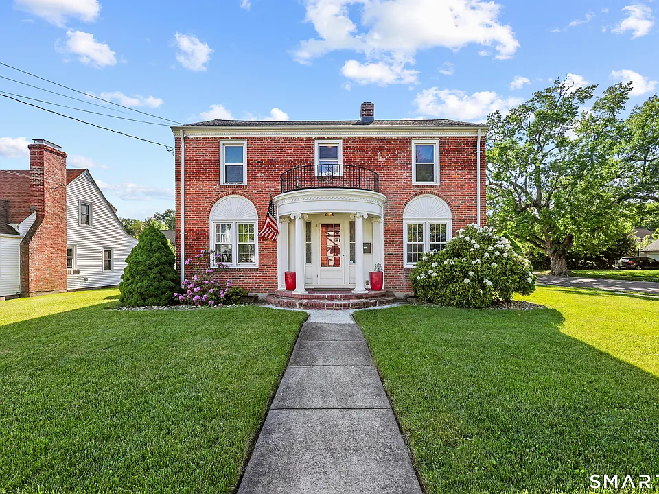 92 Hazelmere Rd