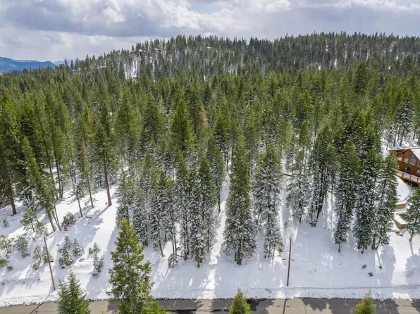 13769 Pathway Ave, Truckee, CA 96161