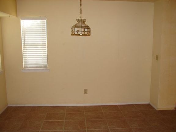 3rd image of 6223 N Carica Ave