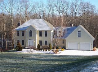 34 Richborough Rd, Madison, CT 06443