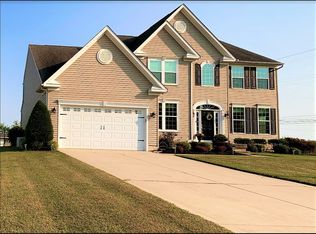 1 Clara Dr, Pedricktown, NJ 08067