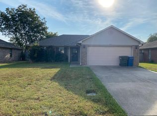 820 Crestliner Dr, Conway, AR 72034