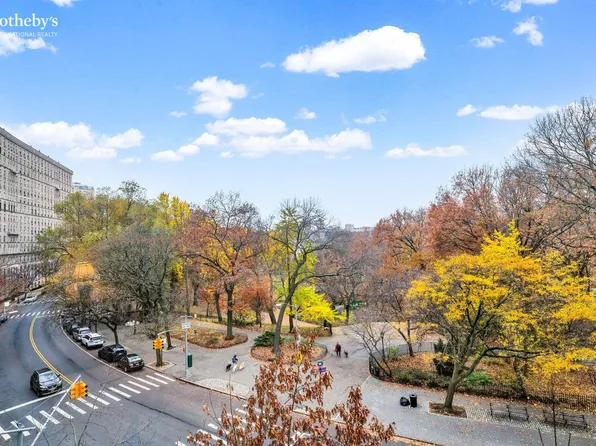 190 Riverside Drive image 18 of 20