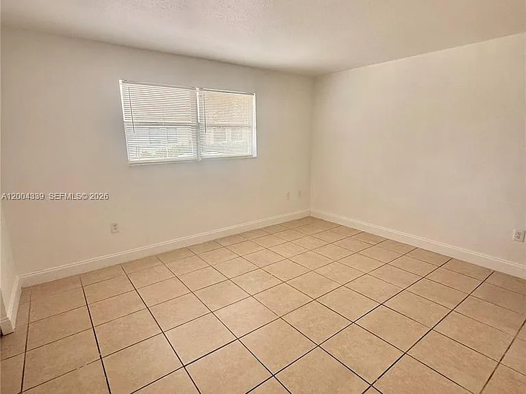 1990 NW 183rd St #9 — Photo 3