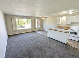 486 24th St NE APT 5, Salem, OR 97301