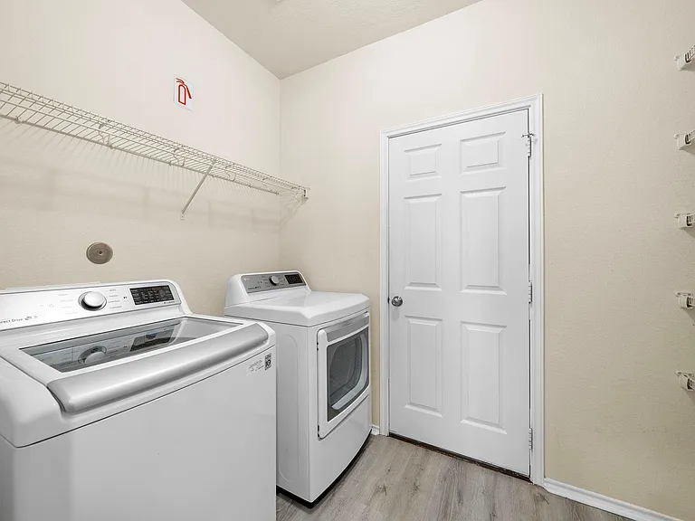 1418 S Maple Dr — Photo 19