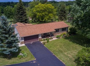 1721 E Clark Rd, Lansing, MI 48906