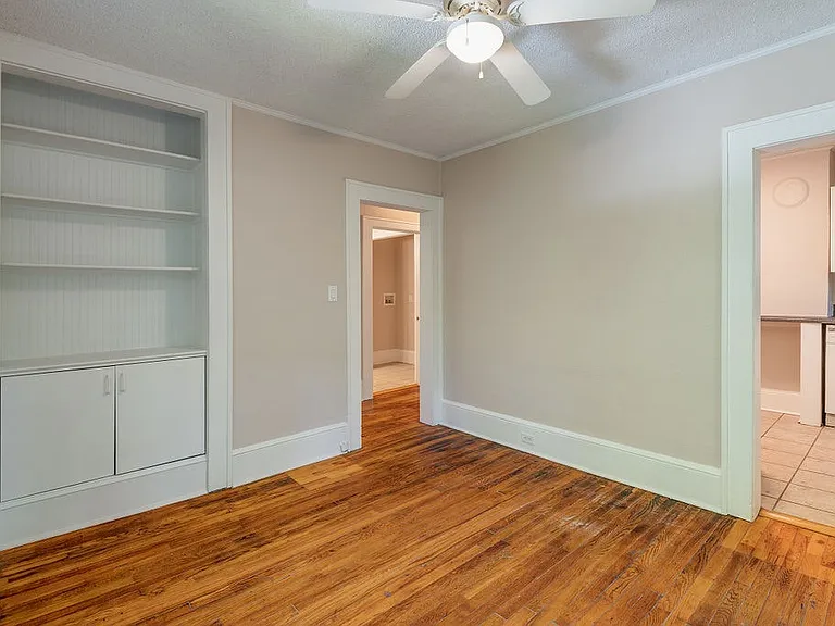 355 Sand Hill Rd — Photo 9