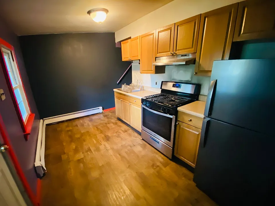 120 Sullivan St #2