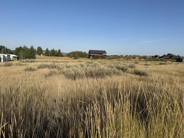 13975 Wrangler Rd, McCall, ID 83638