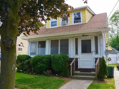 12 Monroe Pl, Hempstead, NY, 11550