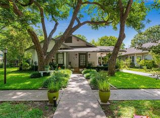 705 Prairie Ave, Cleburne, TX 76033