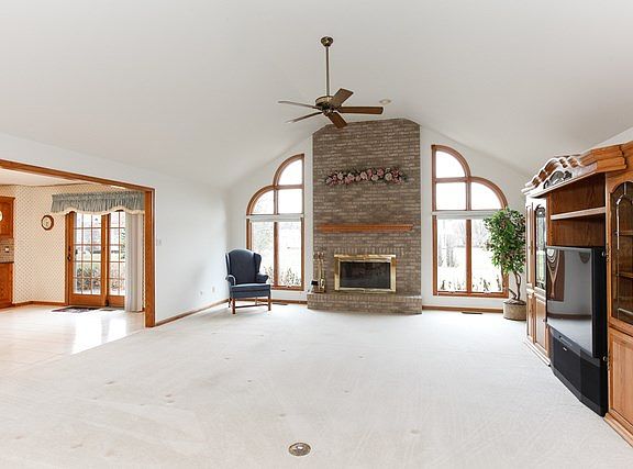 3rd image of 12252 W Thorn Apple Dr