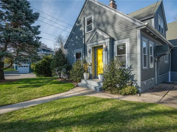 76 Blaisdell Ave, Pawtucket, RI 02860