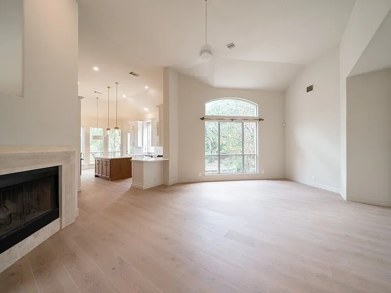 7523 Steeple Dr — Photo 8